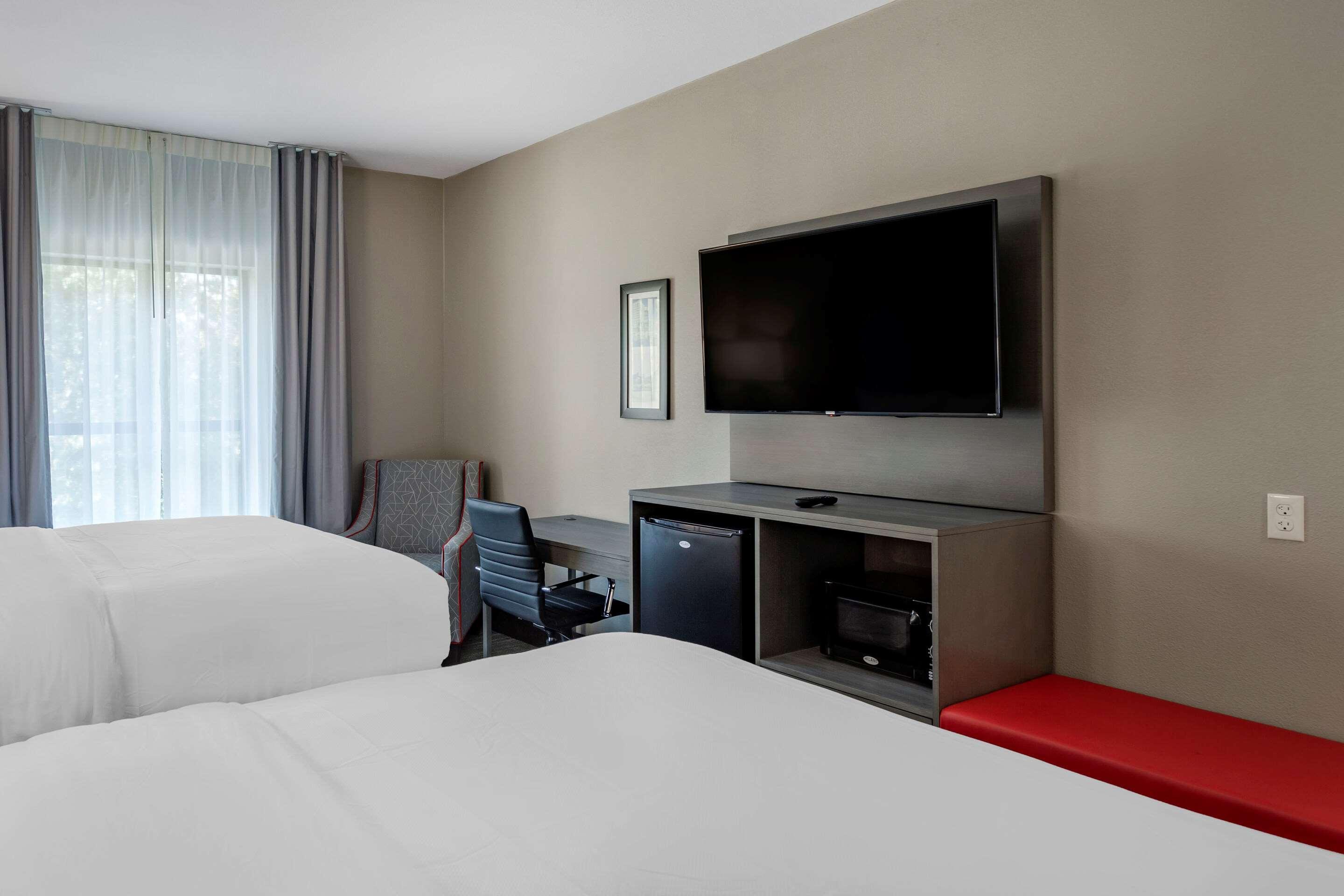 Comfort Inn & Suites Олив Бранч Екстериор снимка