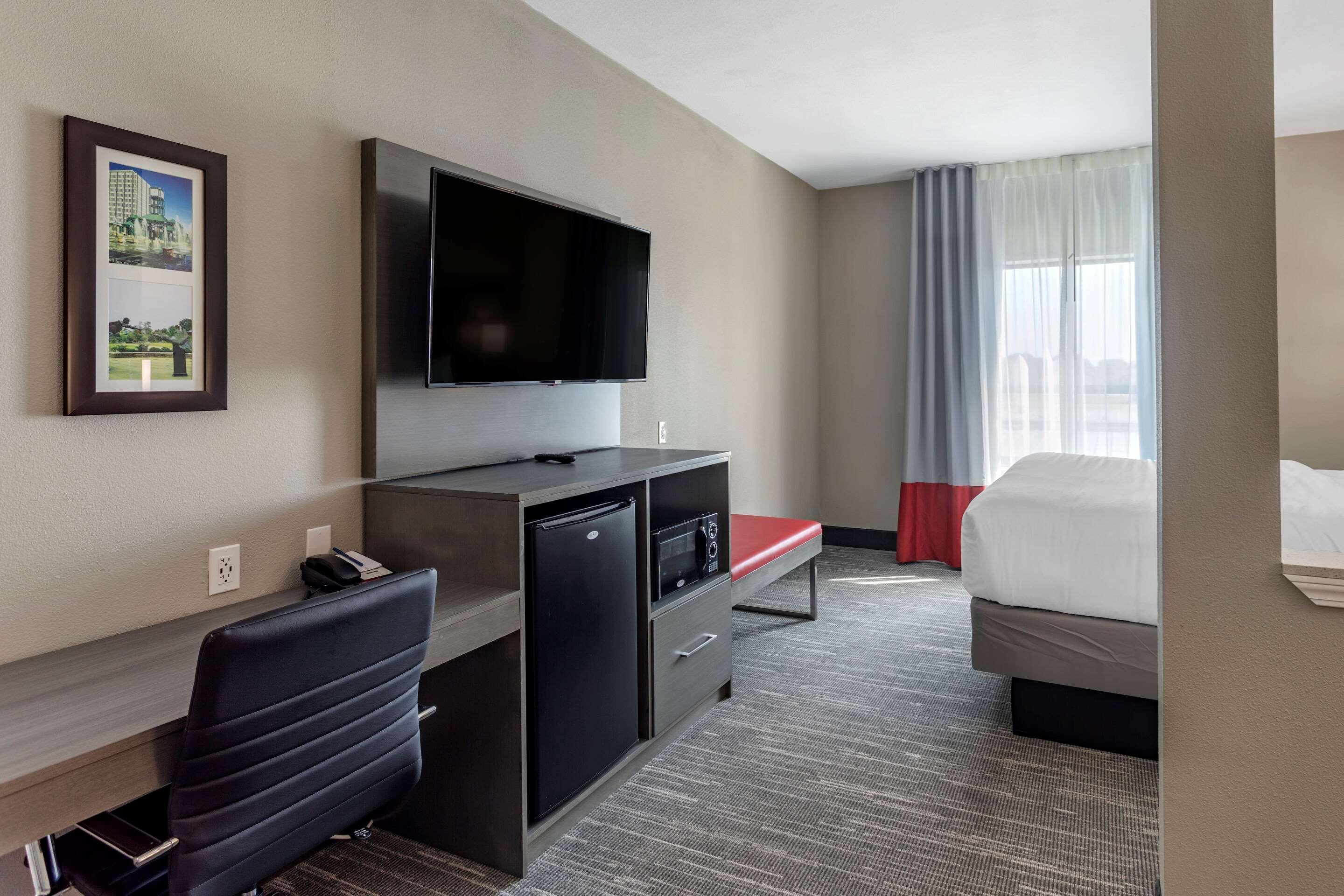 Comfort Inn & Suites Олив Бранч Екстериор снимка