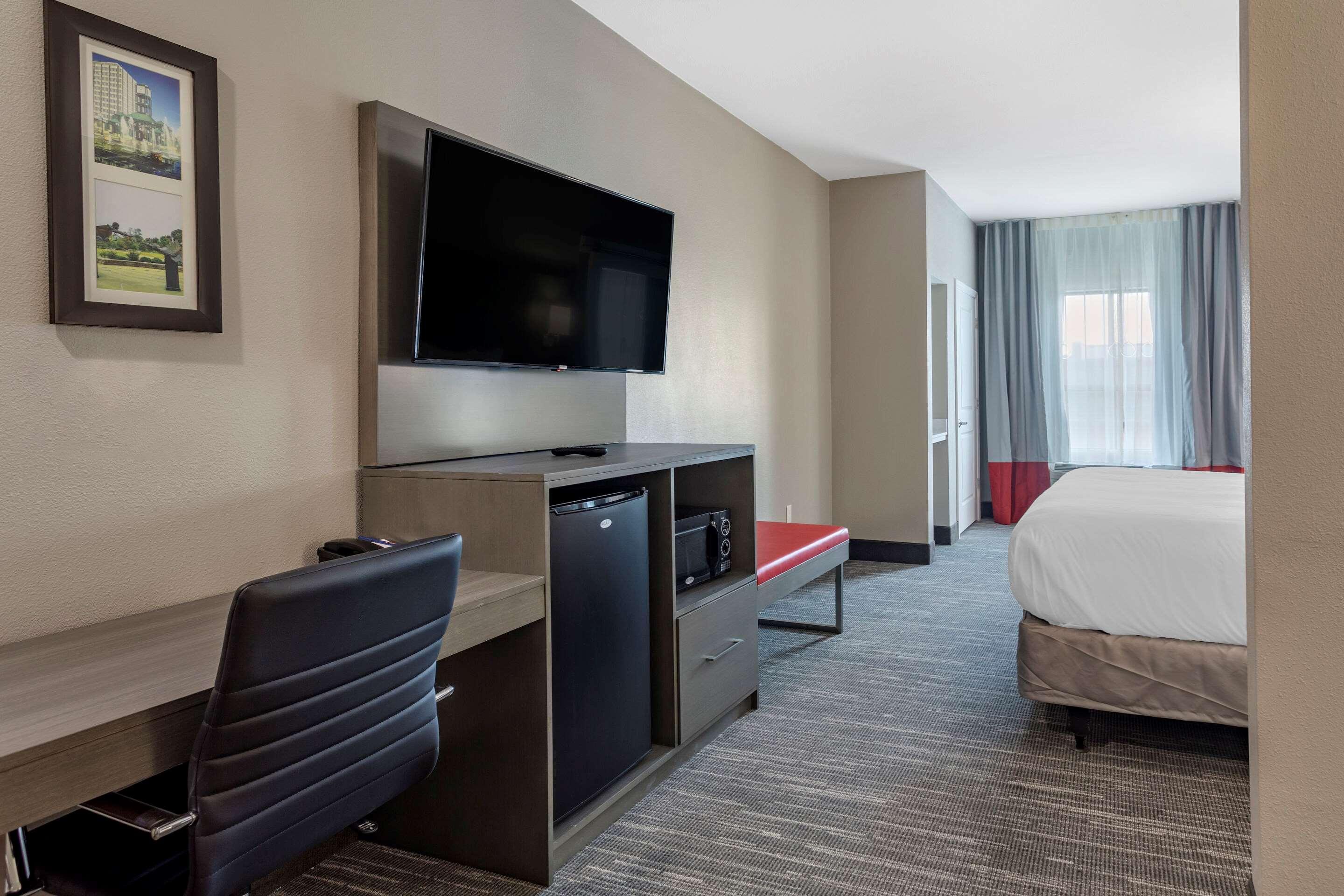Comfort Inn & Suites Олив Бранч Екстериор снимка
